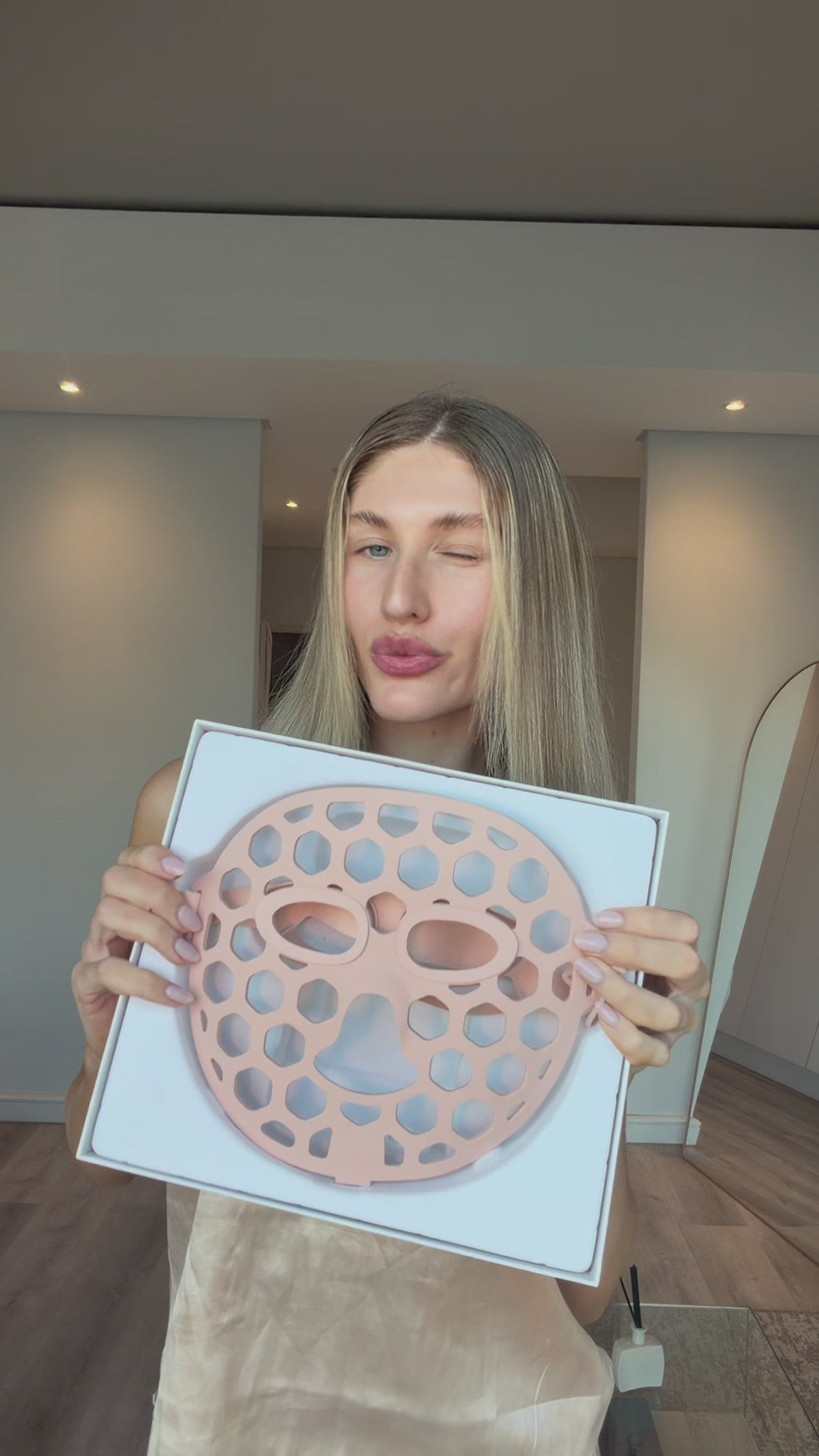 Clarā Mask  | Red, Infrared, Blue & Yellow Light Therapy